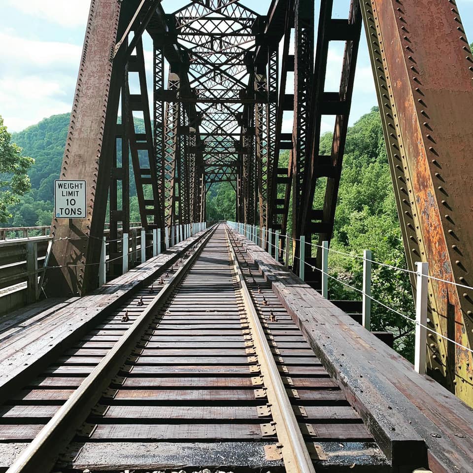 61435152_10212991272276775_4297175484715761664_n